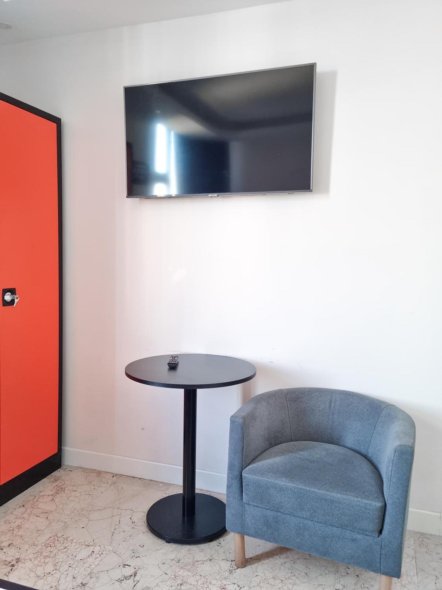Manu Startup House Hostel Истанбул Екстериор снимка